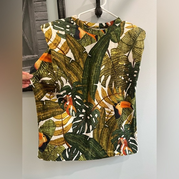 FARM Rio Tropical Print top - Picture 2 of 10